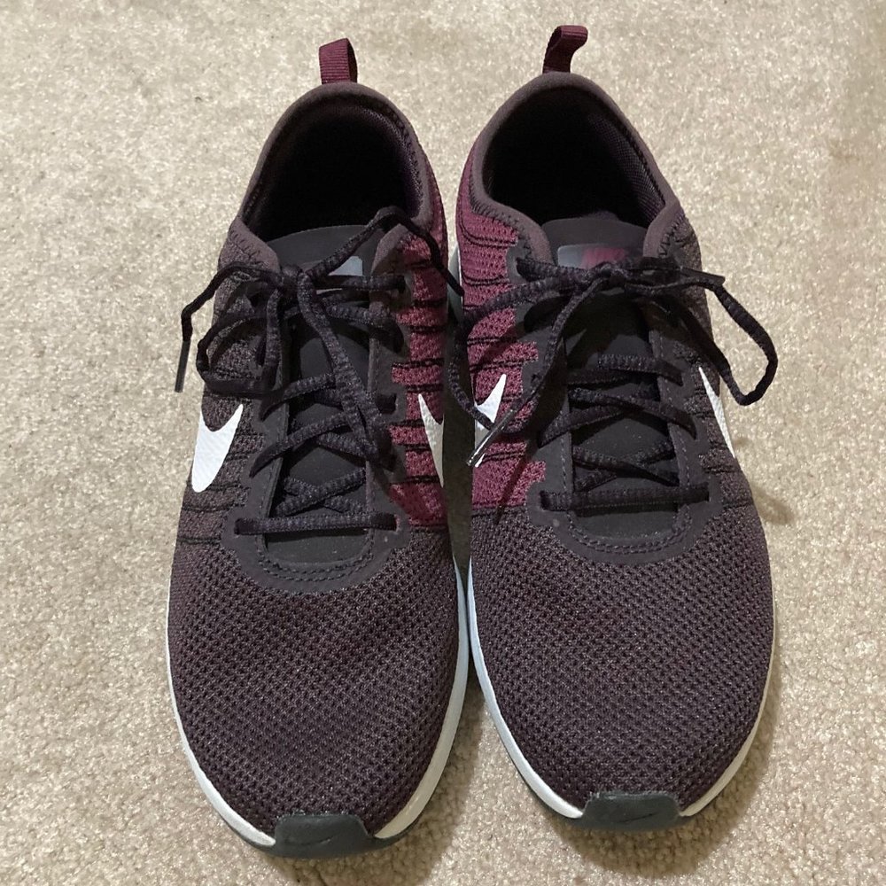 Nike Women's Dualtone Racer Running Shoes Sz 8